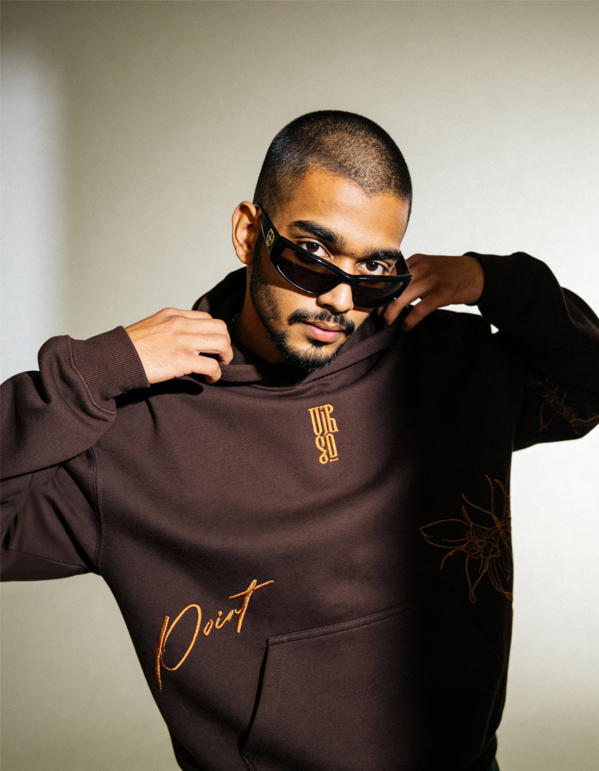 freepik__a-man-with-genz-aesthetic-posing-quirkly-and-flaun__97701 Virgo Embroidery Hoodie For Men - Image 7