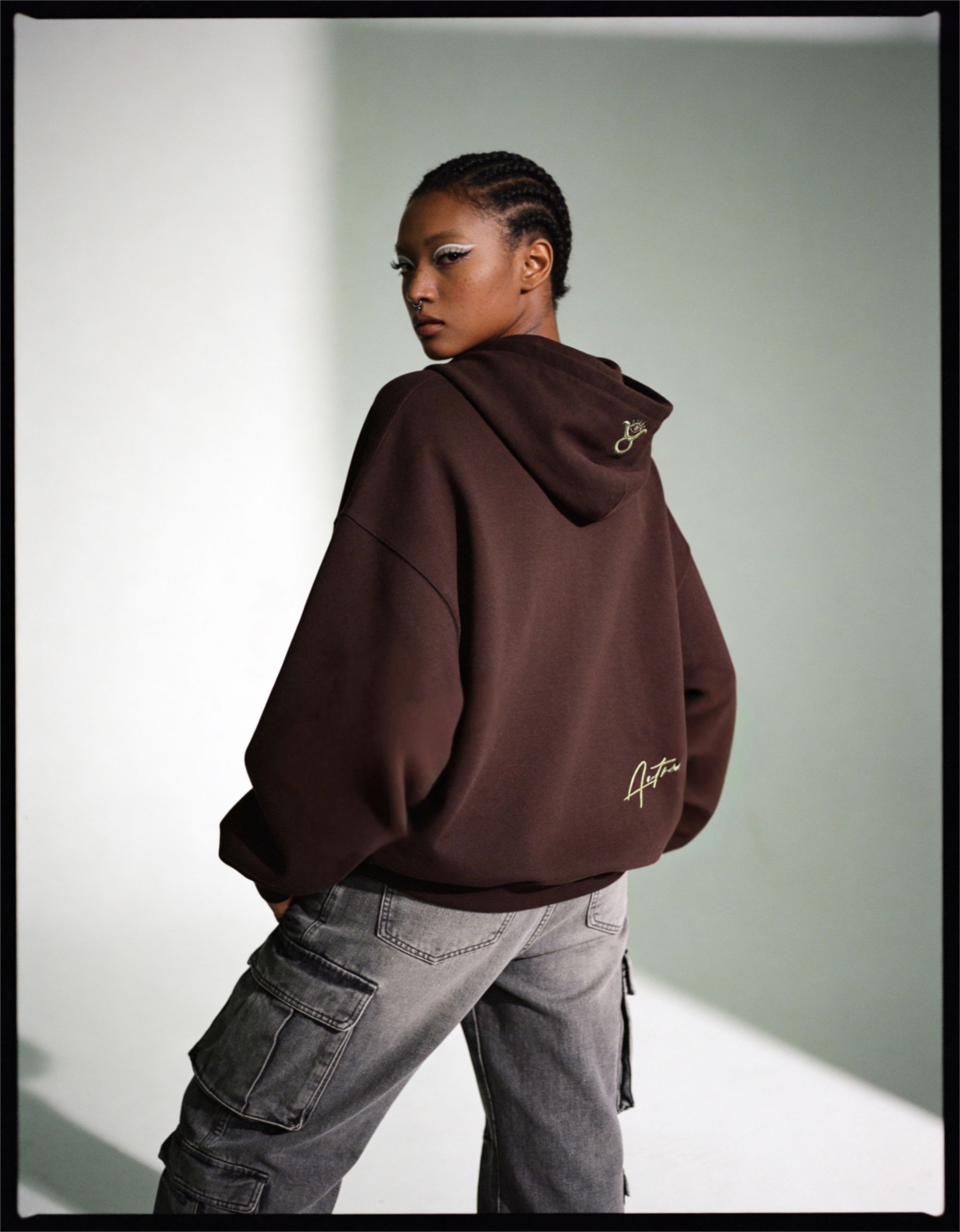 freepik__darkskinned-woman-with-a-short-braided-hair-and-we__98381 Taurus Embroidery Hoodie For Women - Image 8