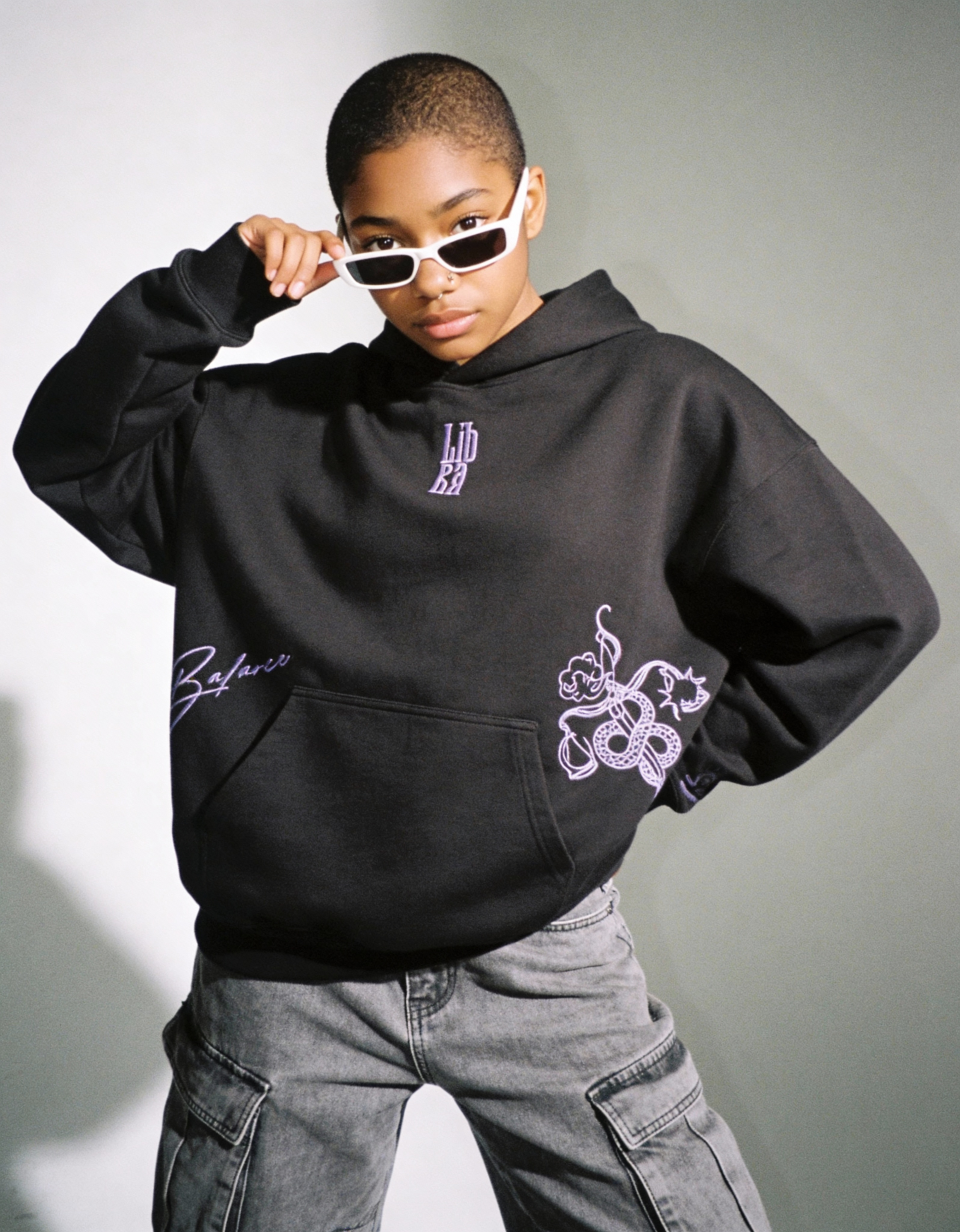 freepik__darkskinned-woman-with-a-short-buz-cut-and-wearing__84468 Libra Embroidery Hoodie For Women - Image 5